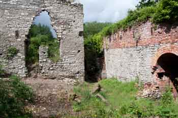 Cornish Engine House and South Pit heapstead