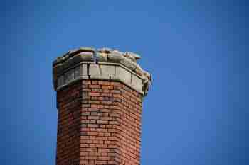 Top of chimney in March 2014 before repairs